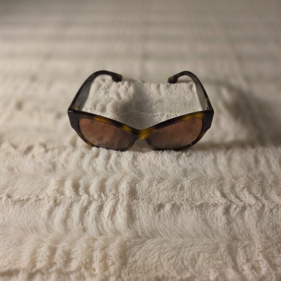 Sunglasses - Picture 6 of 12